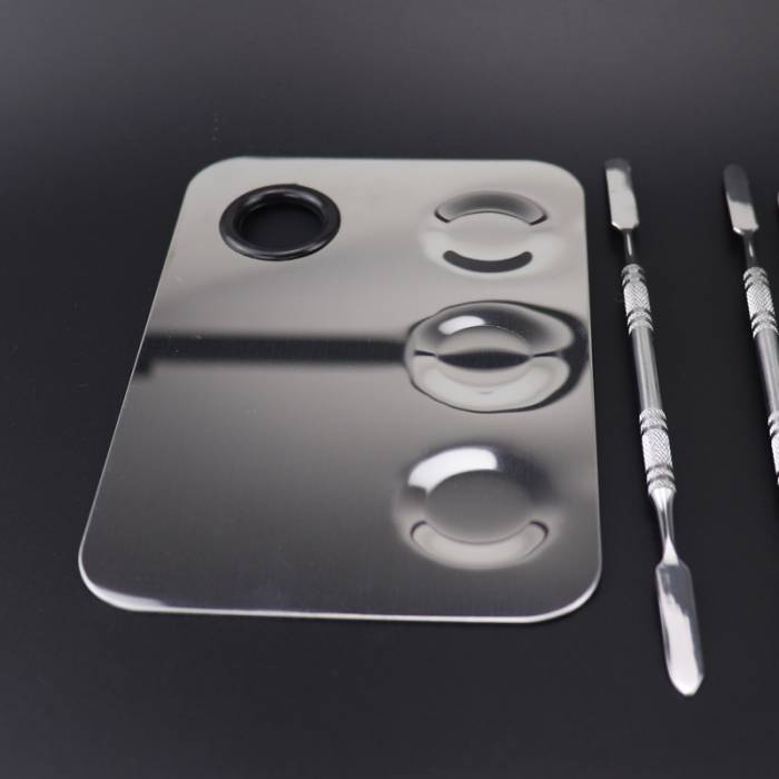 Stainless Steel 3 Well Makeup Mixer Plate-2